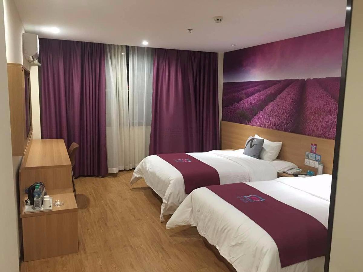 Pai Hotel Huiam Jinghenggu Plaza Jinhu  Buitenkant foto
